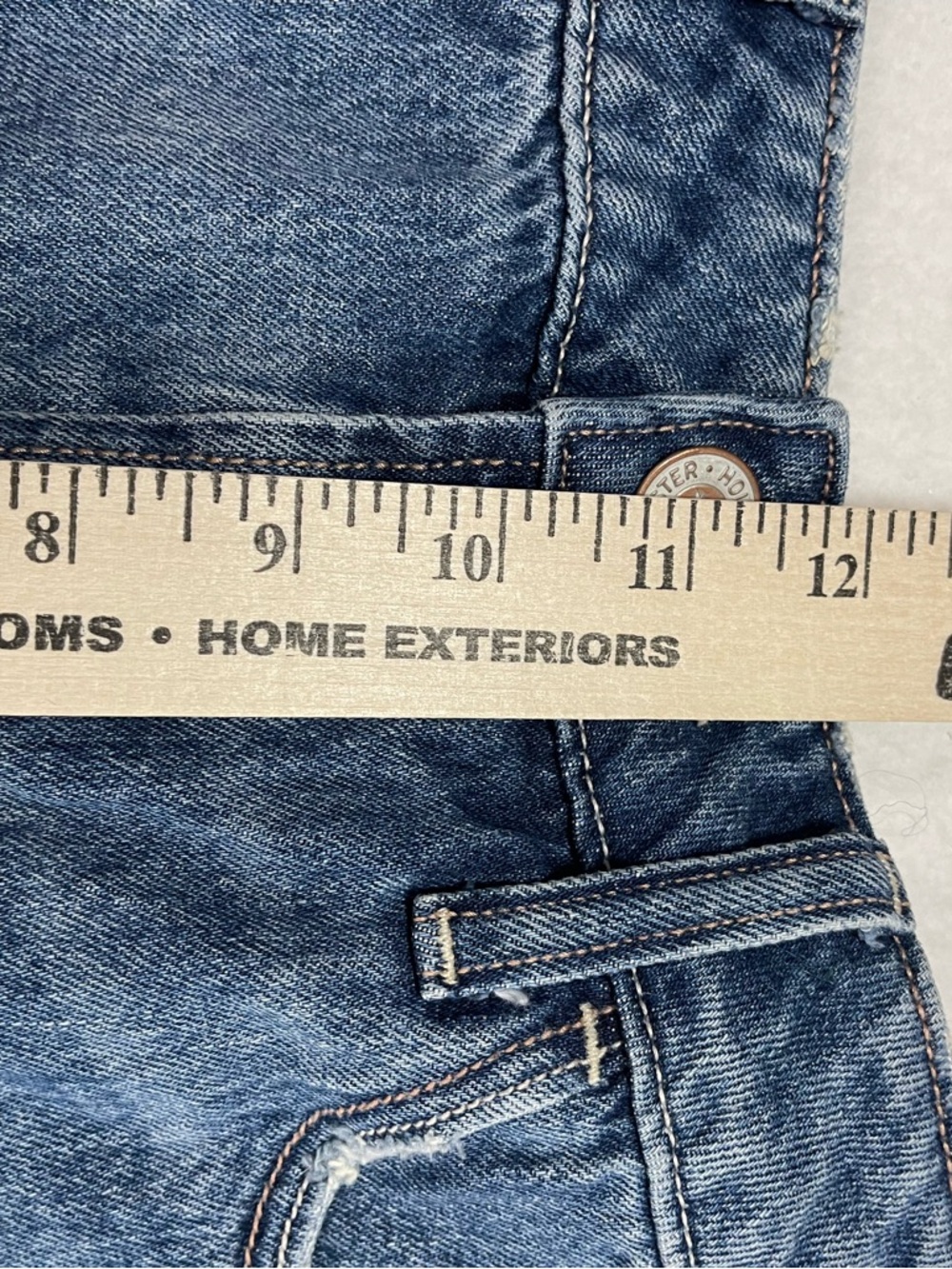 Hollister ultra high rise 90’s short SIZE 2 - Picture 4 of 8